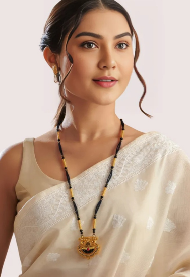 Sacred Love Gold Mangalsutra